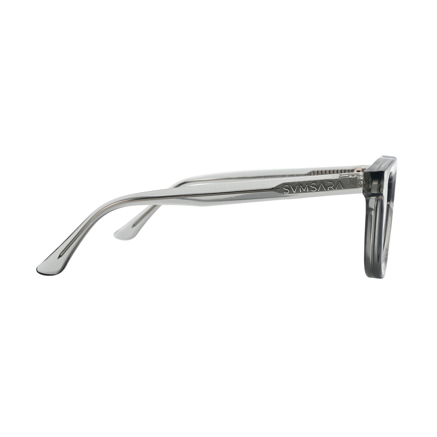 Argento de SVMSARA ofrece estilo moderno, protección UV400 y materiales sostenibles. 